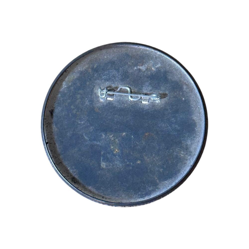 Vintage 1982 World Series Milwaukee Brewers vs. St. Louis Cardinals Pinback - Picture 4 of 4
